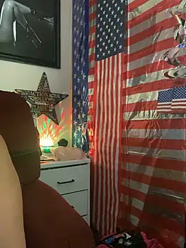 Snapshot of TheDime chatting on 25, 6, 2026 TheDime online show from 25, 6, 2026