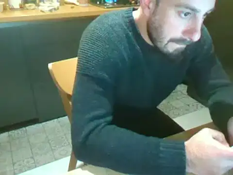 giorgakaci69 online show from 16, 12, 2024