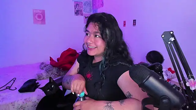 StephaniFox online show from 24, 12, 2024