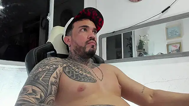 Snapshot of Angel_sex_latin chatting on 30, 12, 2024 Angel sex latin online show from 30, 12, 2024