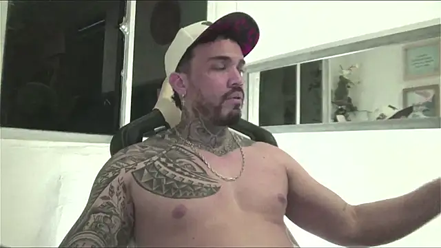 Snapshot of Angel_sex_latin chatting on 3, 1, 2025 Angel sex latin online show from 3, 1, 2025