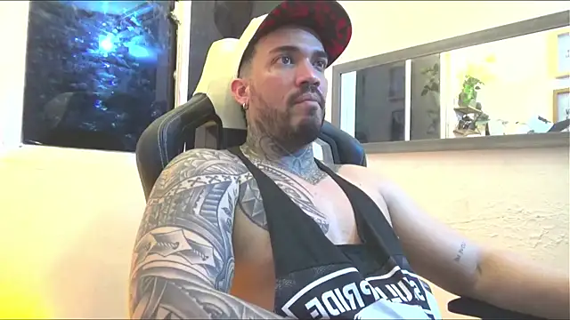 Snapshot of Angel_sex_latin chatting on 9, 1, 2025 Angel sex latin online show from 9, 1, 2025