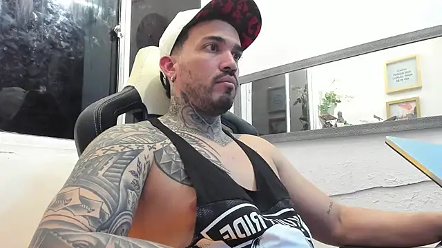 Snapshot of Angel_sex_latin chatting on 11, 2, 2025 Angel sex latin online show from 11, 2, 2025