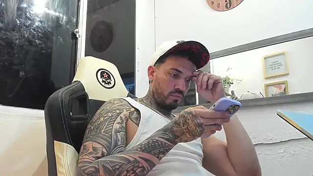 Snapshot of Angel_sex_latin chatting on 12, 2, 2025 Angel sex latin online show from 12, 2, 2025