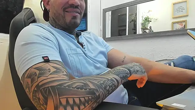 Snapshot of Angel_sex_latin chatting on 13, 2, 2025 Angel sex latin online show from 13, 2, 2025