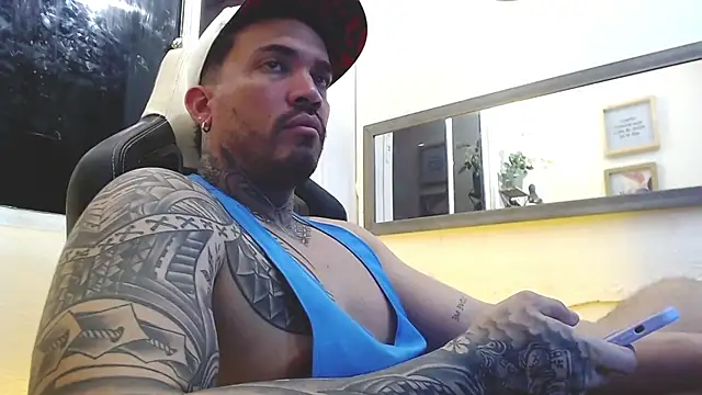 Snapshot of Angel_sex_latin chatting on 19, 2, 2025 Angel sex latin online show from 19, 2, 2025