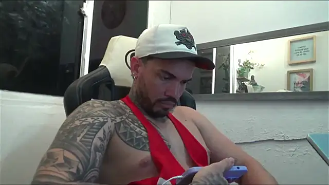 Snapshot of Angel_sex_latin chatting on 23, 3, 2025 Angel sex latin online show from 23, 3, 2025