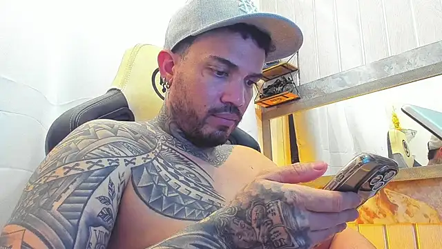 Snapshot of Angel_sex_latin chatting on 11, 9, 2025 Angel sex latin online show from 11, 9, 2025