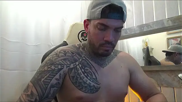 Snapshot of Angel_sex_latin chatting on 3, 10, 2025 Angel sex latin online show from 3, 10, 2025