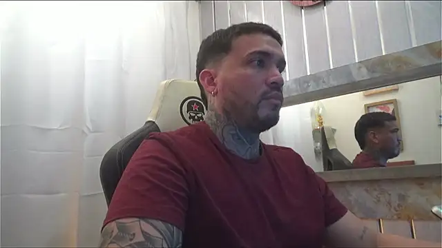 Snapshot of Angel_sex_latin chatting on 30, 11, 2025 Angel sex latin online show from 30, 11, 2025