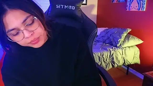 miacanela xo online show from 26, 1, 2025