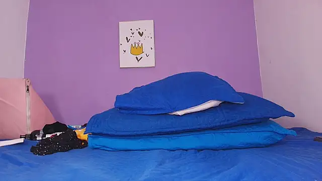 vale ross  online show from 21, 2, 2025