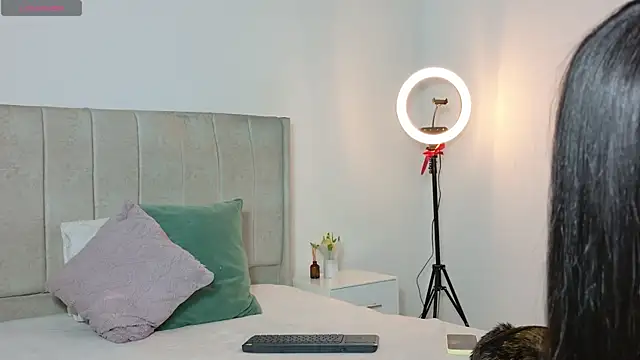 1m megan online show from 9, 7, 2026