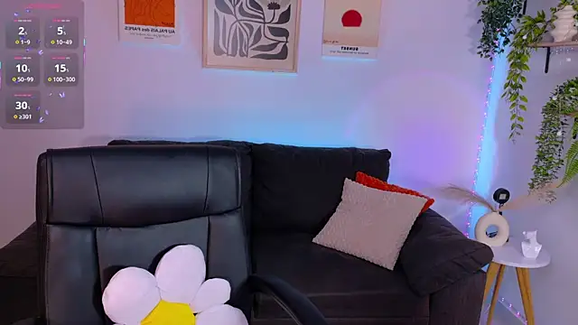 Snapshot of ViolettCastel chatting on 24, 7, 2026 ViolettCastel online show from 24, 7, 2026