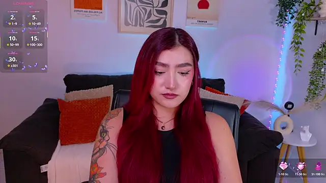 Snapshot of ViolettCastel chatting on 25, 7, 2026 ViolettCastel online show from 25, 7, 2026