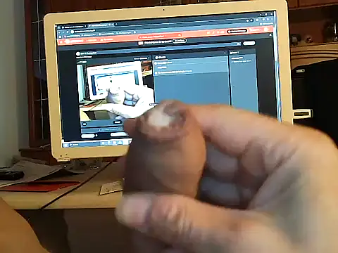Snapshot of Sexy-boy29 chatting on 25, 12, 2024 Sexy-boy29 online show from 25, 12, 2024