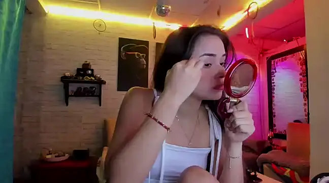 Kimmymadison- online show from 5, 2, 2025