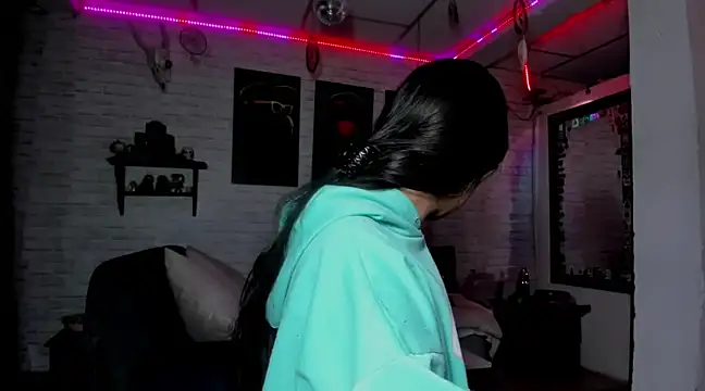 Kimmymadison- online show from 11, 2, 2025