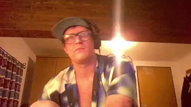 Snapshot of Bigthroaterboy chatting on 28, 12, 2024 Bigthroaterboy online show from 28, 12, 2024