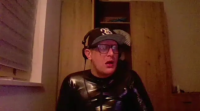 Snapshot of Bigthroaterboy chatting on 11, 2, 2025 Bigthroaterboy online show from 11, 2, 2025