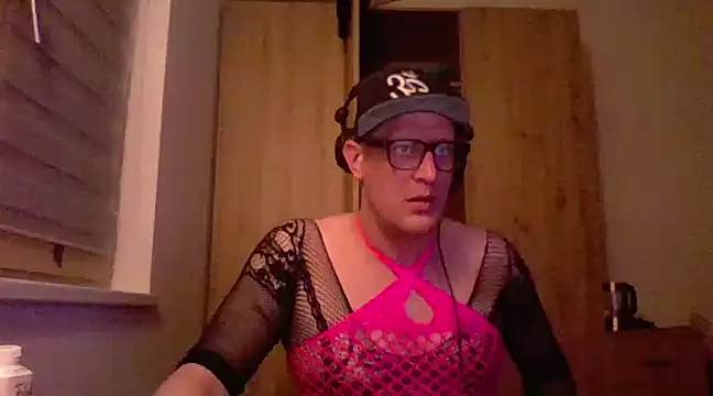 Snapshot of Bigthroaterboy chatting on 19, 2, 2025 Bigthroaterboy online show from 19, 2, 2025