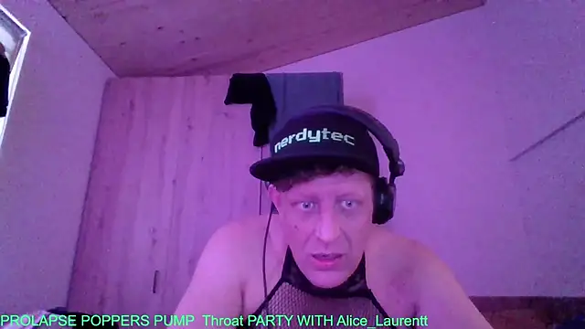 Snapshot of Bigthroaterboy chatting on 5, 10, 2025 Bigthroaterboy online show from 5, 10, 2025