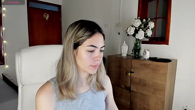 Nathaly-sky online show from 22, 1, 2025