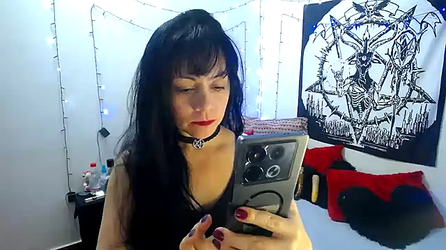 lili peach online show from 12, 1, 2025