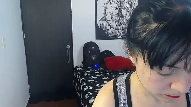 lili peach online show from 16, 3, 2026