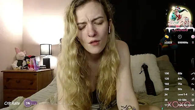 Snapshot of EllieeRose chatting on 31, 12, 2024 EllieeRose online show from 31, 12, 2024