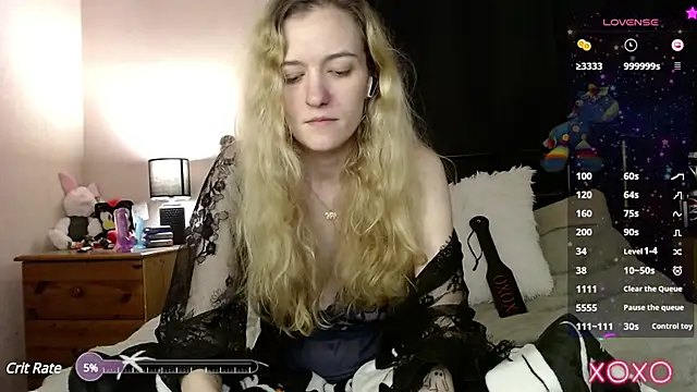 Snapshot of EllieeRose chatting on 9, 2, 2025 EllieeRose online show from 9, 2, 2025