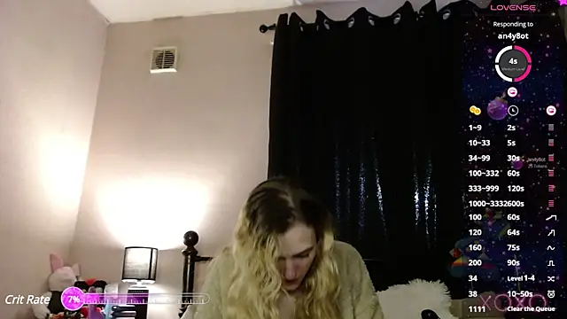 Snapshot of EllieeRose chatting on 8, 3, 2025 EllieeRose online show from 8, 3, 2025