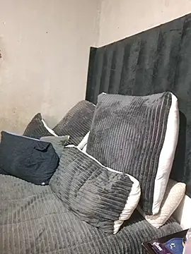 Petrossa online show from 20, 4, 2026