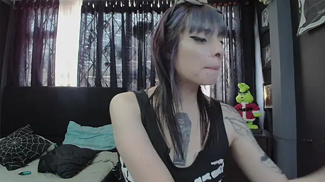 Snapshot of Goddess_Mortem chatting on 15, 12, 2024 Goddess Mortem online show from 15, 12, 2024