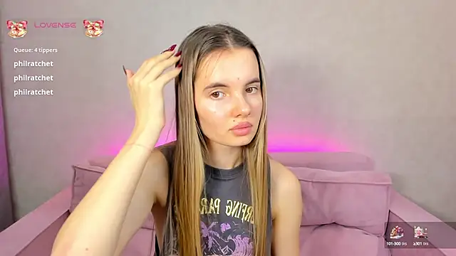 Snapshot of Erika_Carpenter chatting on 14, 12, 2024 Erika Carpenter online show from 14, 12, 2024