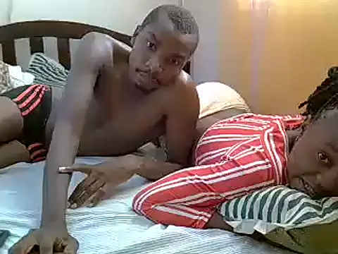 Snapshot of CuteSavana chatting on 3, 2, 2025 CuteSavana online show from 3, 2, 2025