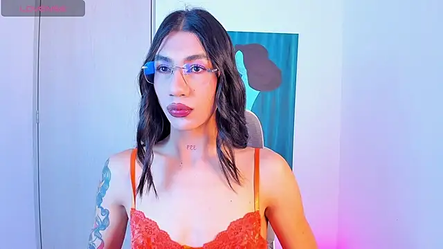 sofiaa grey  online show from 22, 2, 2026