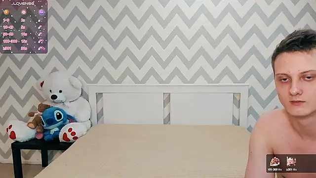 Snapshot of shaameless chatting on 2, 1, 2025 shaameless online show from 2, 1, 2025