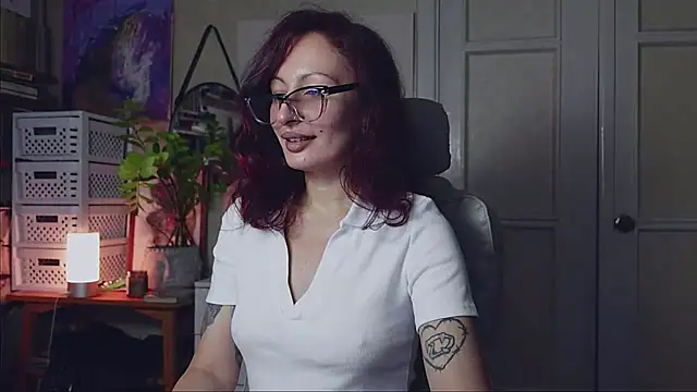 Snapshot of _owner chatting on 9, 1, 2025 owner online show from 9, 1, 2025