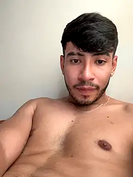 Snapshot of tom_thick chatting on 9, 11, 2025 tom thick online show from 9, 11, 2025