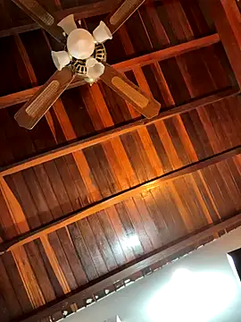 Snapshot of tom_thick chatting on 29, 11, 2025 tom thick online show from 29, 11, 2025