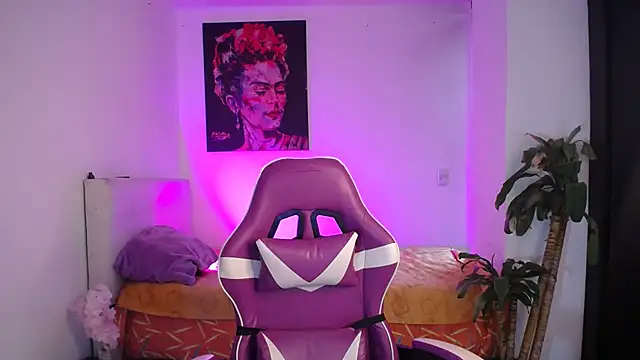 esmeraldaa230 online show from 10, 1, 2026