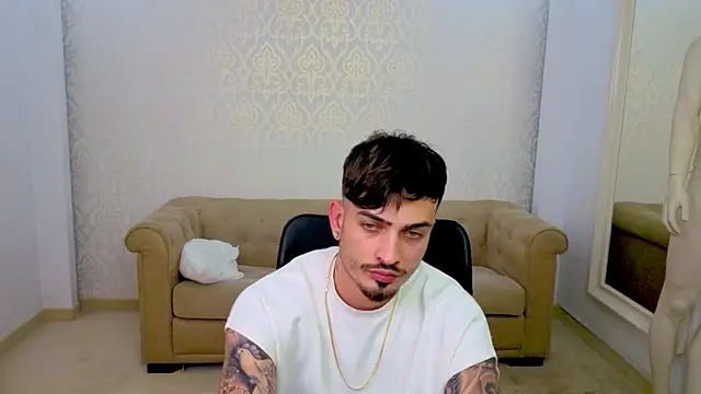 Snapshot of BrandonTate chatting on 24, 5, 2026 BrandonTate online show from 24, 5, 2026