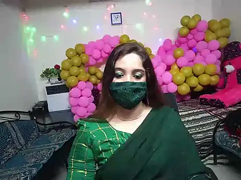 Arushisingh8888 online show from 19, 12, 2024