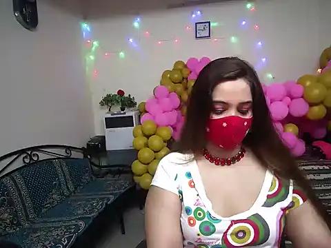 Arushisingh8888 online show from 20, 12, 2024