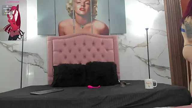 Ema Jonees online show from 18, 3, 2025