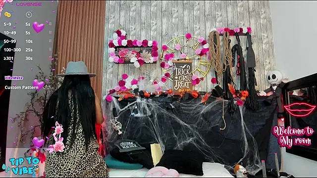 Neko Misaki online show from 15, 10, 2025