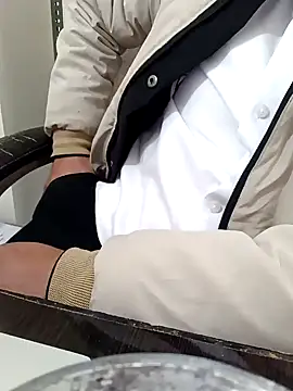 Snapshot of Hot-man39 chatting on 16, 12, 2024 Hot-man39 online show from 16, 12, 2024