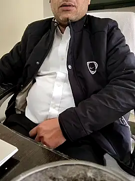 Snapshot of Hot-man39 chatting on 3, 1, 2025 Hot-man39 online show from 3, 1, 2025