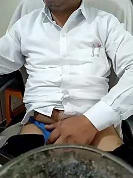 Snapshot of Hot-man39 chatting on 1, 2, 2025 Hot-man39 online show from 1, 2, 2025